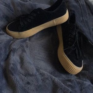 Black velour creepers